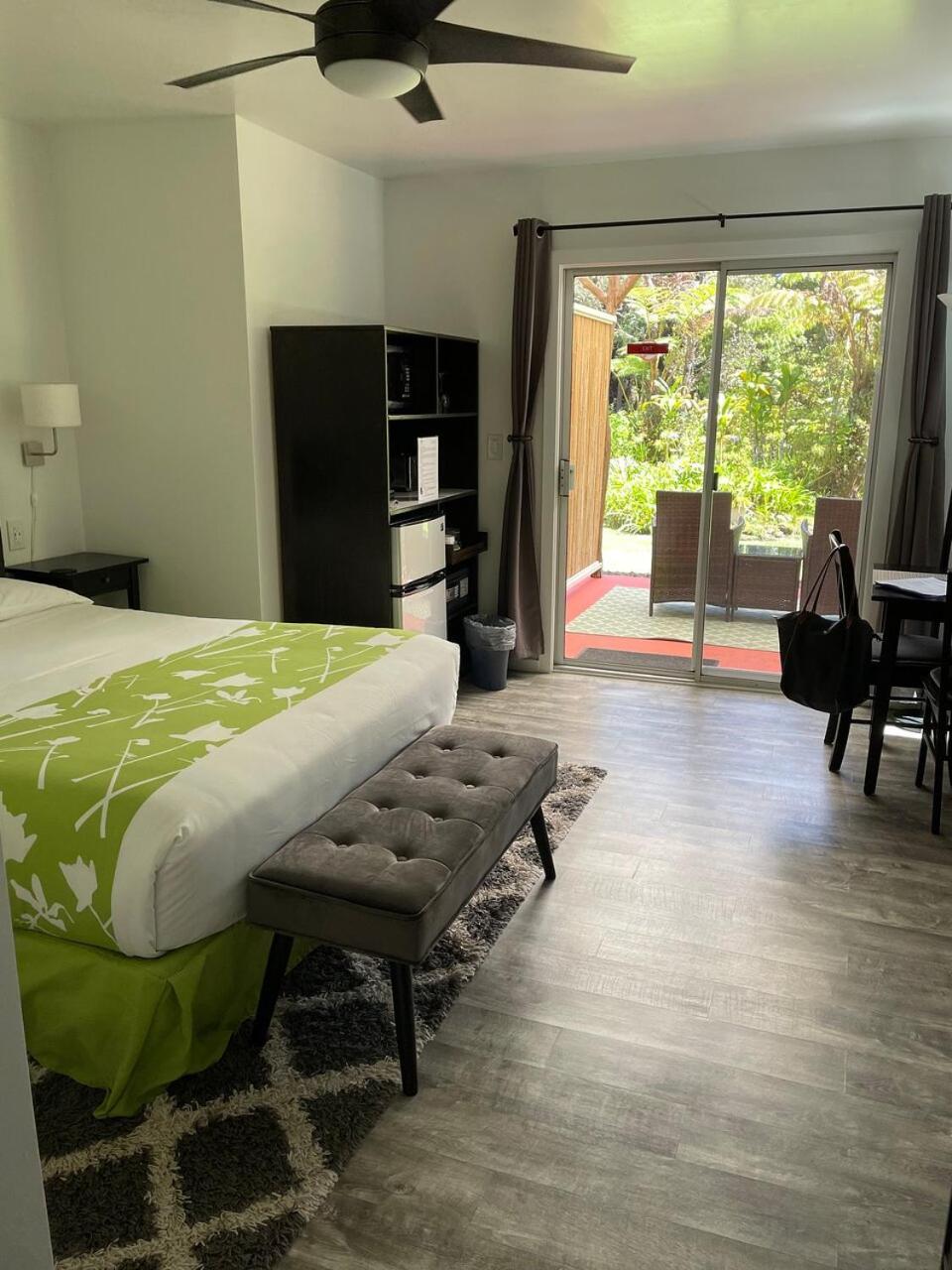 Hale 'Ohu Bed & Breakfast Volcano Ngoại thất bức ảnh